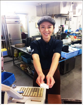 平川 亜紀子さん