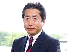 山浦 陽介